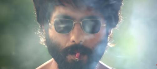 Kabir Singh' Box Office Collection zooms Photo-image credit-(news18/youtube)