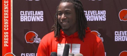 Kareem Hunt might find himself in new hot water. [Image via Cleveland Browns/YouTube]