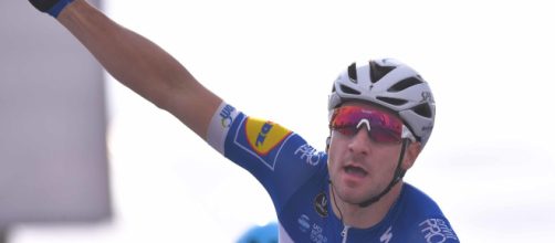 Elia Viviani è stato condizionato da una foratura nella settima tappa del Tour de France