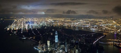 Manhattan, New york city è rimasta al buio per tre ore