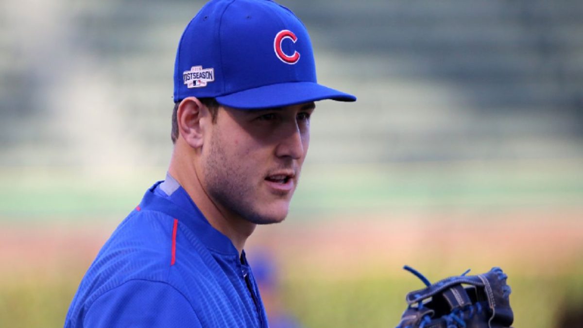 Anthony Rizzo gives his condolences to three men who lost cancer