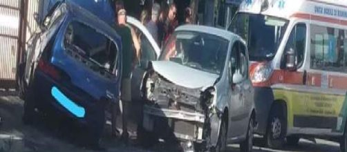 Lecce, incidente stradale al rientro dal mare: grave una 38enne