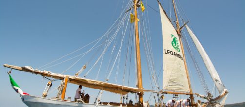 La nave Goletta Verde Legambiente