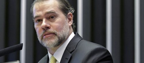 Toffoli suspende investigação contra Flávio Bolsonaro. (Arquivo Blasting News)