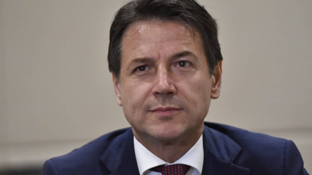 Il premier Conte ha presieduto l'incontro alla presenza del vice premier Di maio e di altri ministri del governo