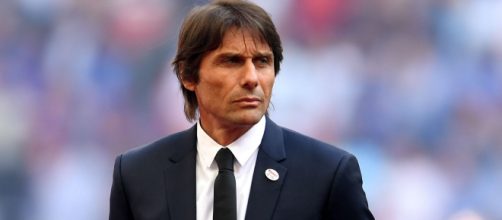 Antonio Conte lancia segnali all'Inter: 'In ritardo sia nelle uscite che nelle entrate' - foxsportsasia.com