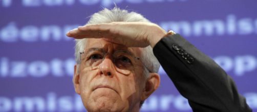 Mario Monti criticato da Vittorio Feltri