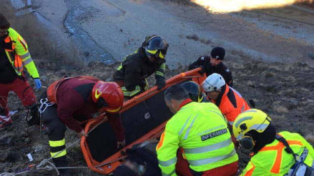 Calabria, 27enne precipita nel vuoto: &egrave; grave. (foto di repertorio)