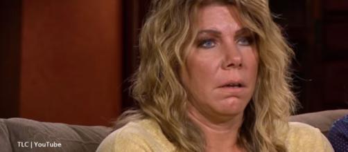 Meri Brown freaks out as the Museum Fire burns near Flagstaff, the new Sister Wives home - Image credit - TLC / YouTube