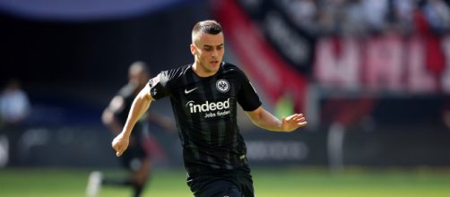 Mercato, Inter in cerca di un esterno sinistro: spunta il nome di Kostic