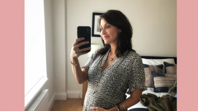 Natalie Imbruglia annuncia di essere incinta (e un nuovo album) nel 2019, all'età di 45 anni