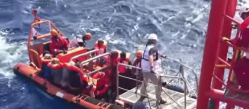 Refugee boat carrying hundreds capsizes off Libya coast. [Image source/Al Jazeera English YouTube video]