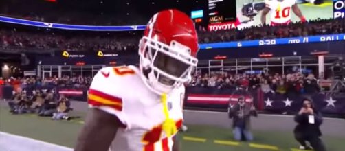 Tyreek Hill has been accused of bullying reporter. [Image via Hail Mary Highlights/YouTube]