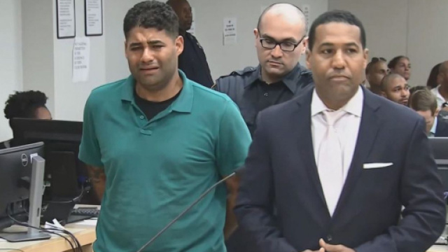 New York, due gemellini muoiono in auto per il caldo: incriminato il padre | abcnews.go.com