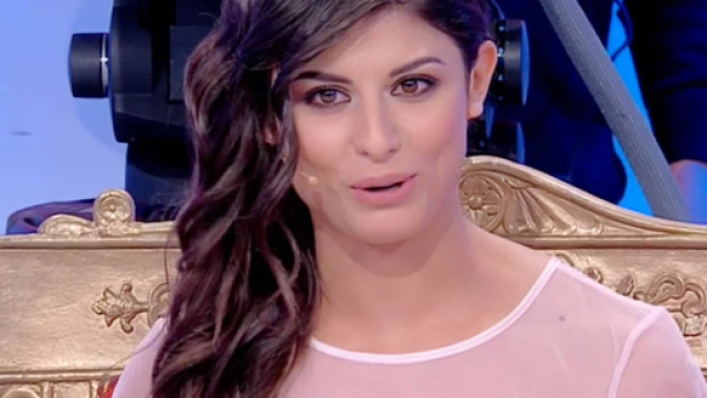 Giulia Cavaglia smentisce di essere salita in auto con Giulio.