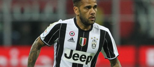 Dalla Francia, RMC Sport: Dani Alves si sarebbe offerto alla Juventus