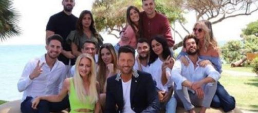 Temptation Island, Vittorio vicino a una single, la fidanzata 'fotonica': 'Spacco tutto'