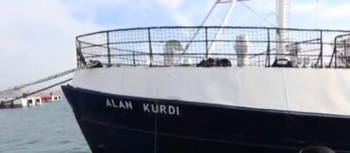 L'imbarcazione Ong Alan Kurdi va verso Lampedusa