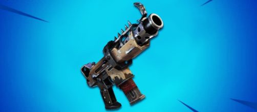 Tactical SMG is coming back to "Fortnite Battle Royale." Credit: Clipper / YouTube
