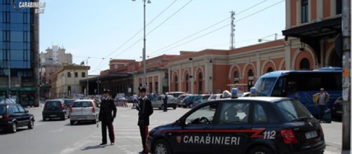 Bari, rissa vicino la stazione: arrestati due giovanissimi