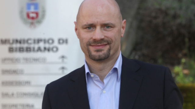 Bibbiano, il sindaco Carletti: 'Non mi dimetto' - FOTO di reggionline.com