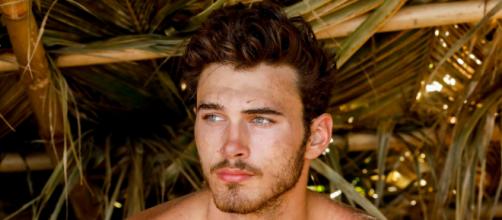 Survivor: Michael Yerger says Kellyn never asked to see his idol ... - ew.com