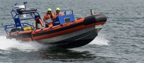 Francia, tre bimbi morti intrappolati nella cabina di una barca a vela | rtbf.be