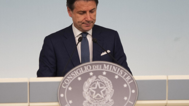 Crisi di Governo: Conte si dimetterà o attenderà il voto delle due Camere.