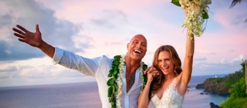 Dwayne Johnson se casa en Hawai, en secreto