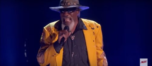 Robert Finley was one of few to turn Simon Cowell from glum to glad on "America's Got Talent's" quarterfinals, [Image source: AGT-YouTube]