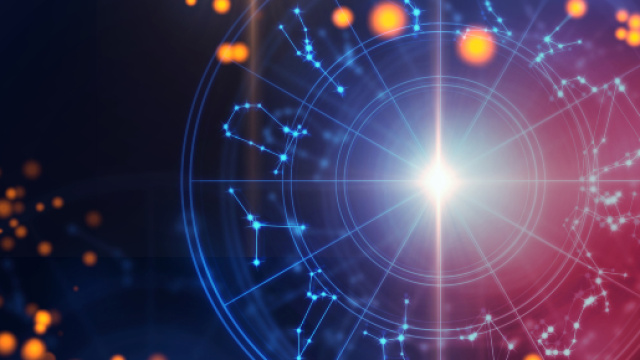 Previsioni astrali di lunedì 26 agosto: giorno top per Ariete, Cancro, Toro e Pesci