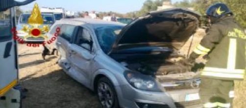 Brindisi, incidente all'incrocio tra due strade provinciali: due persone in ospedale