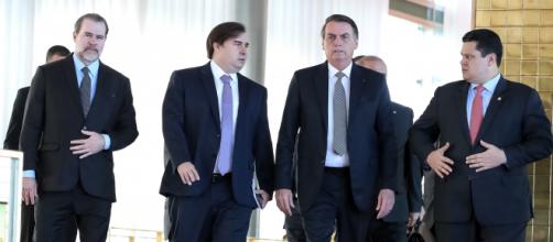 Rodrigo Maia comenta conflito entre Bolsonaro e Macron. (Arquivo Blasting News)