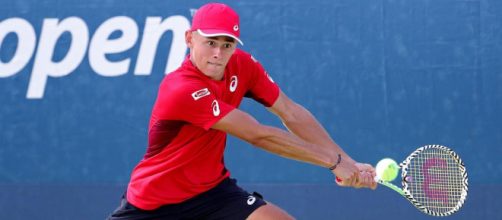 Alex De Minaur durante il match di ieri vinto contro Pierre-Hugues Herbert