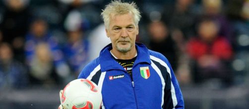 L'ex portiere della Juventus Stefano Tacconi ha punzecchiato il Napoli in vista della super sfida di sabato