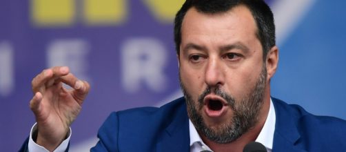 Matteo Salvini si scaglia contro la trattativa PD-M5S per la formazione di un governo giallo-rosso.