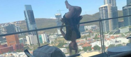 Una joven cae desde 25 metros de altura por practicar “yoga extremo”