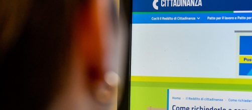 Reddito di cittadinanza, per gli stranieri un ostacolo in più