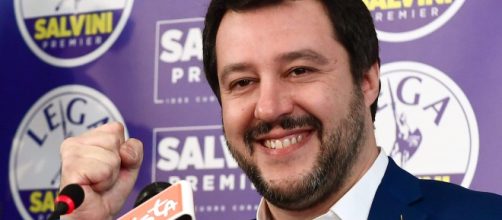 Conte bis: Salvini chiama la piazza e annuncia che non parteciperà alle consultazioni