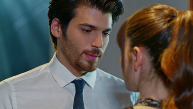 Dolunay, spoiler al 7 agosto: la Piran accetta la richiesta di matrimonio