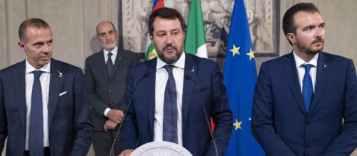 Matteo Salvini con la delegazione della Lega in occasione delle consultazioni