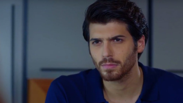 Can Yaman potrebbe tornare su Canale 5 nell'estate 2020 con la soap Erkenci Kus.