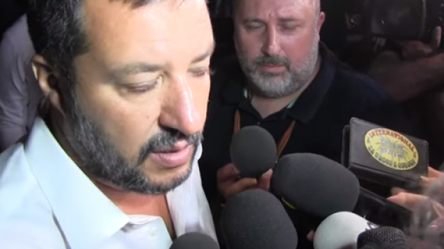 Crisi di governo: un exploit di insulti social verso Matteo Salvini - blastingnews.com