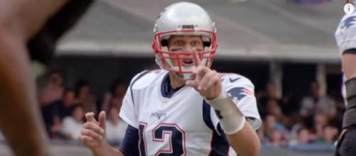 Testaverde says Brady remains elusive in the pocket (Image Credit: NFL/YouTube)