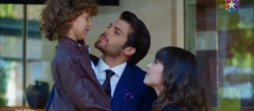 Dolunay, anticipazioni agosto: Ferit e la Piran ottengono l'affido di Bulut grazie a Deniz