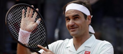 Federer spegne 38 candeline: prima la festa e poi Cincinnati per la rivincita con Djokovic