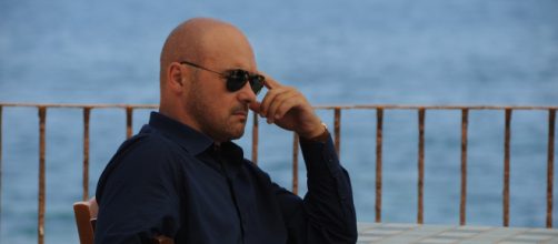 Il commissario Montalbano, interpretato da Luca Zingaretti, in replica il 15 e il 16 settembre