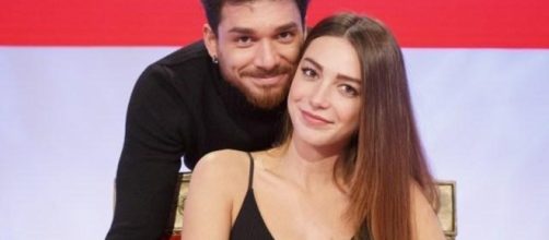 Tonny Effe e Arianna Cirrincione duro scontro, lei: 'Ti molla una cinquina'.