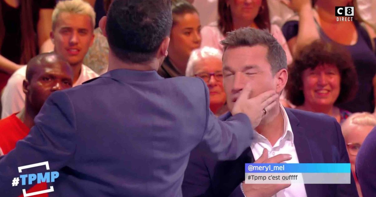 Cyril Hanouna blessé par Benjamin Castaldi en direct Cyril Hanouna blessé par Benjamin Castaldi en direct
