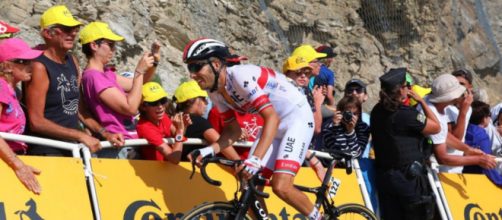 Fabio Aru impegnato al Tour de France.